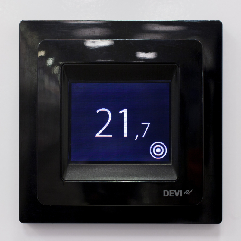 Терморегулятор Devireg Touch c датчиком пола и воздуха (Черный) Терморегулятор Devireg Touch c датчиком пола и воздуха (Черный)